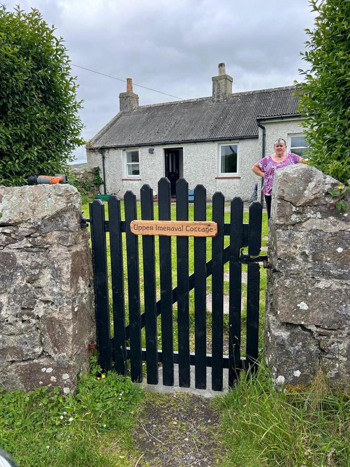 Quaint And Quirky Cottage In Port Ellen Exteriör bild